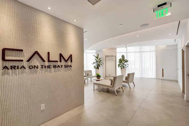 Building Photo - 488 NE 18th St