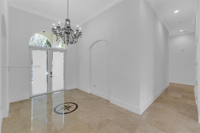 Building Photo - 17910 SW 80th Ave