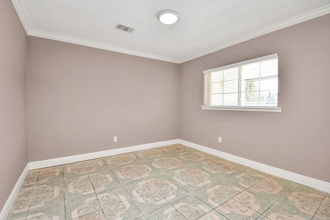 Building Photo - 3503 Nayland Rock Dr