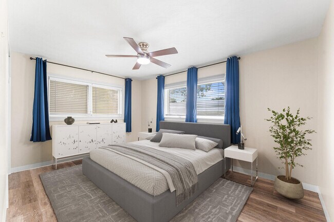 Building Photo - 4780 NE 8th Terrace