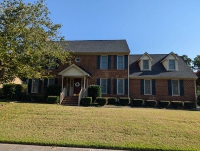 Building Photo - Gorgeous house for rent in Chesapeake.