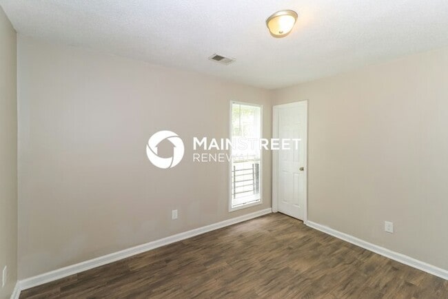 Building Photo - 3 Bedroom Pet-Friendly Home in Memphis, TN...