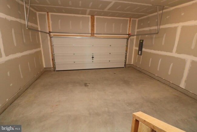 Building Photo - 96 S Marshview Terrace