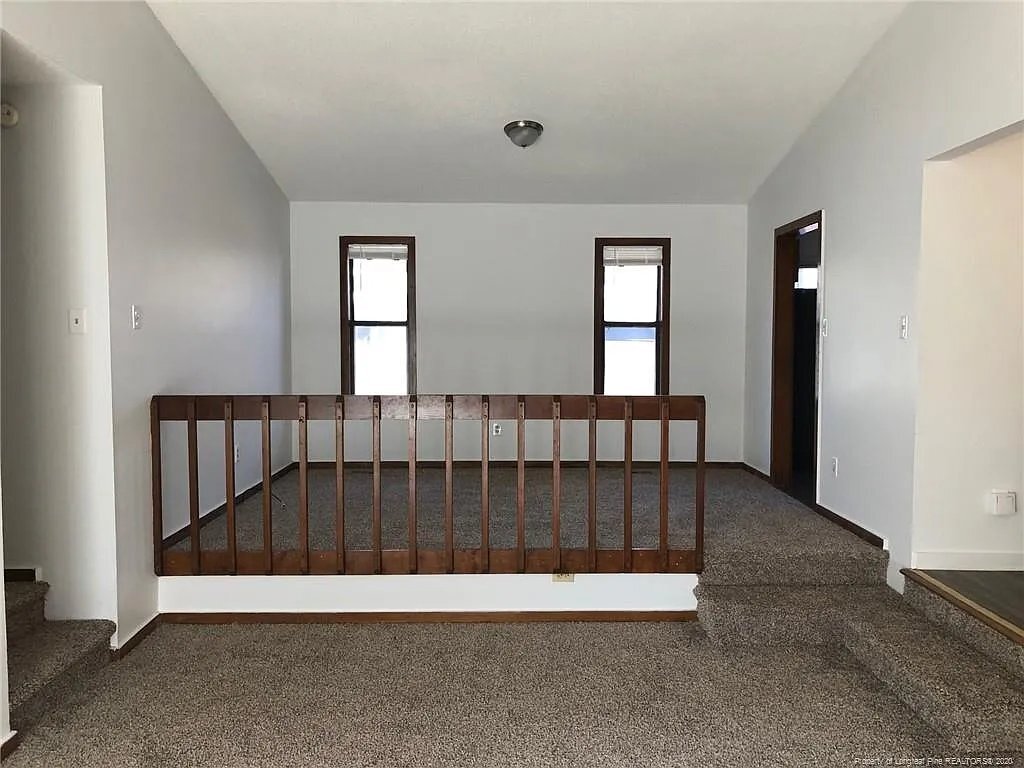 Building Photo - 410 Watergap Dr
