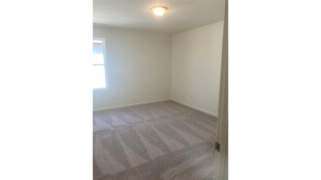 Building Photo - 6820 Bonanza Way