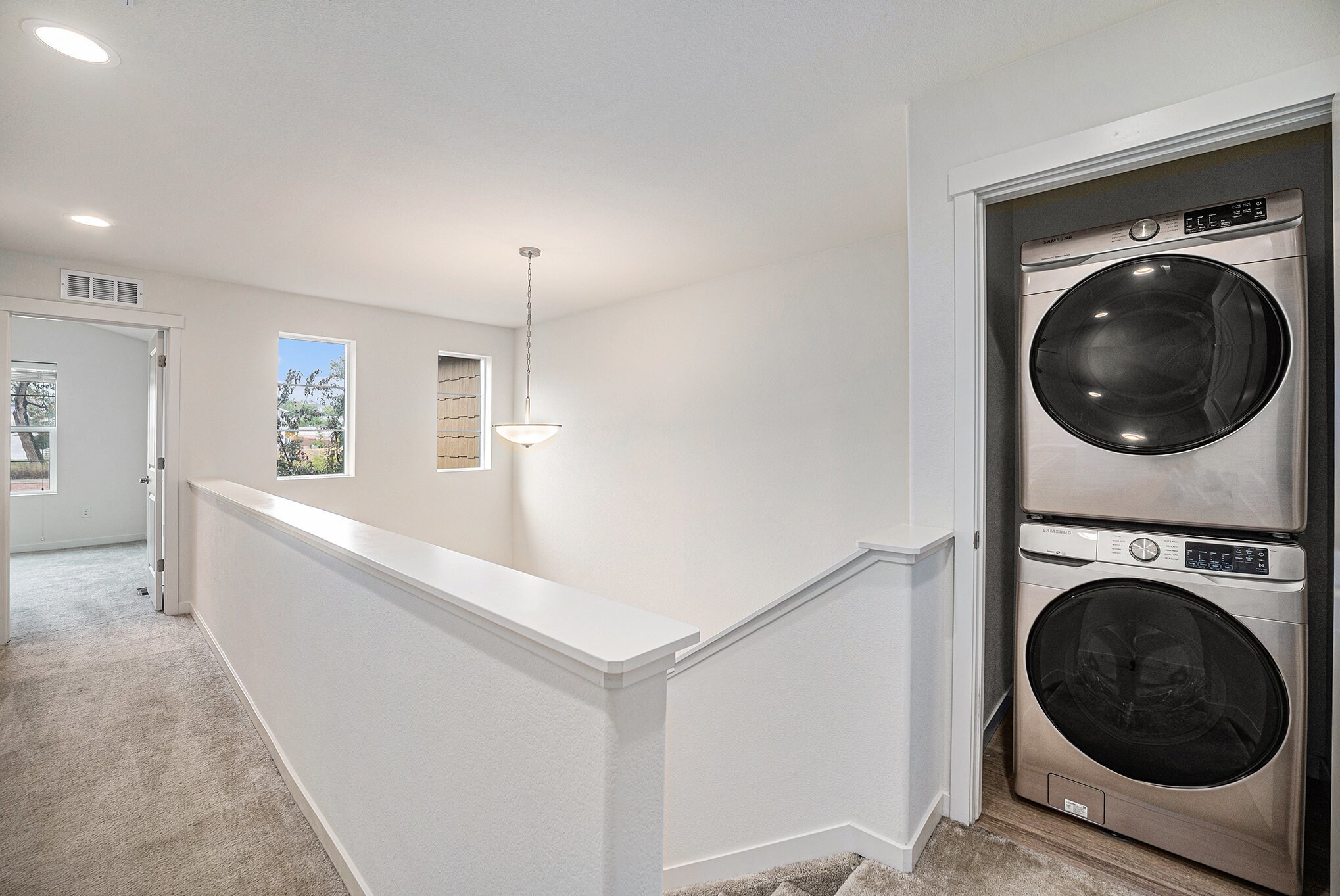 Building Photo - 9790 Clermont Ln