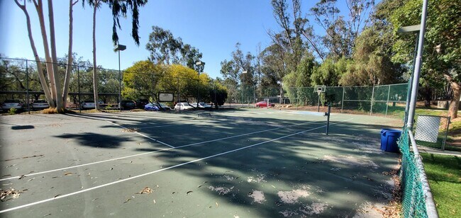 Building Photo - Gated Community Living with Pool, Tennis Courts & W/D Hookups – Escondido