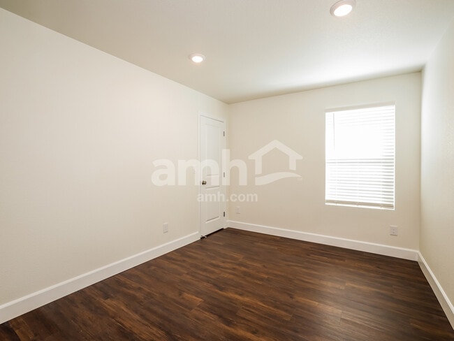 Building Photo - 6509 Enlightenment Dr