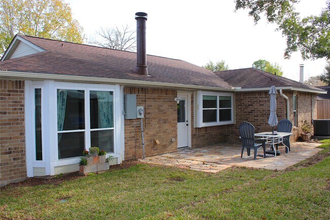 Building Photo - 1210 Three Forks Dr