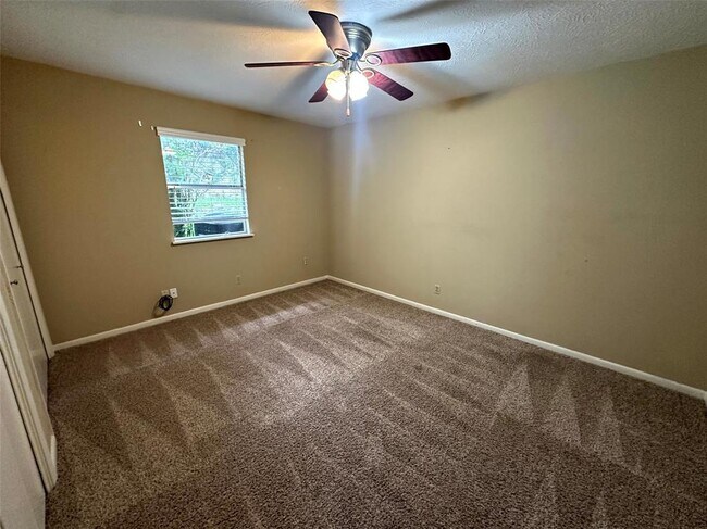 Building Photo - 132 La Quinta Dr