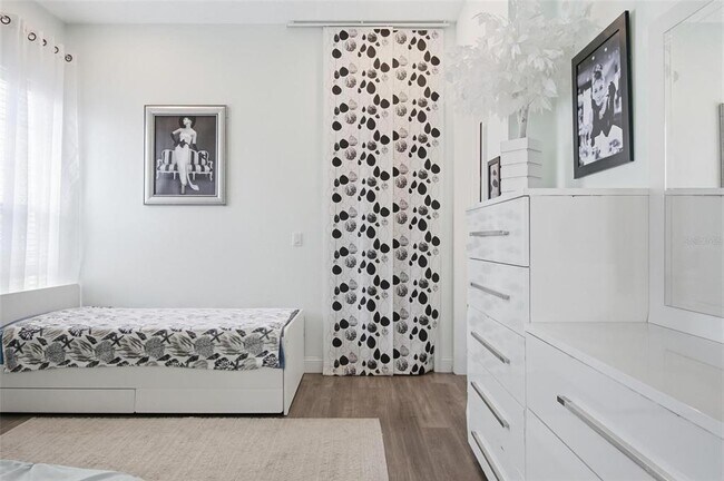 Building Photo - 118 Whispering Pine Dr