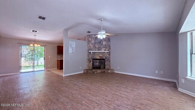 Building Photo - 4711 Cinnamon Fern Dr