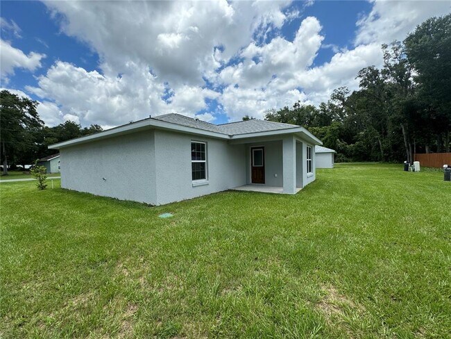 Building Photo - 8446 SE 156th St