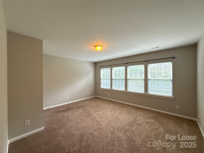 Building Photo - 1113 Cooper Ln