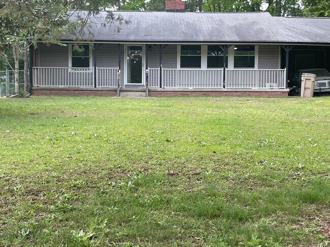 Primary Photo - 3810 Randell Rd