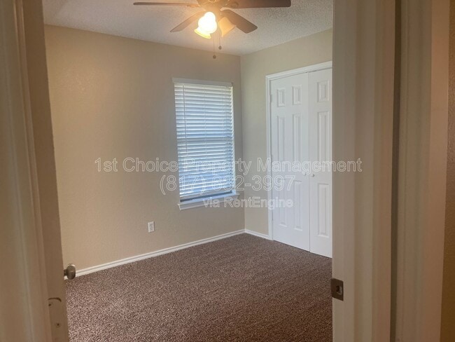 Building Photo - 6617 Cr 527