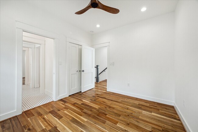 Building Photo - 1518 31st St