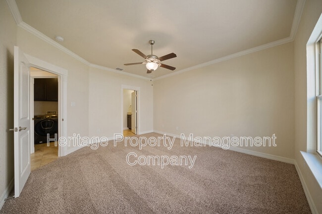 Building Photo - 18814 Edwards Edge