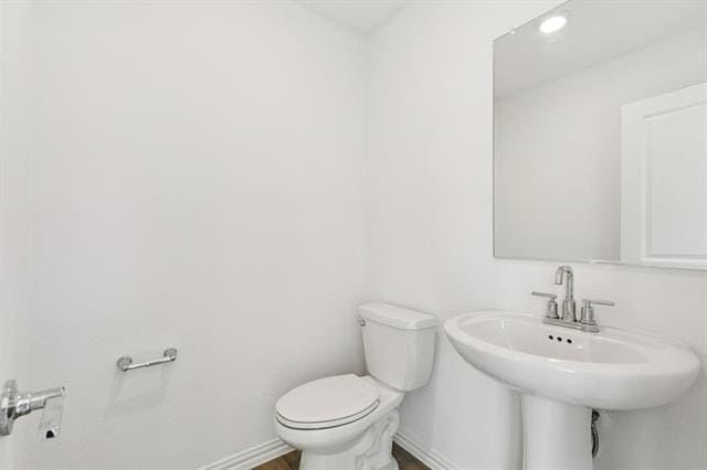 Building Photo - 7933 Lindheimer Ln