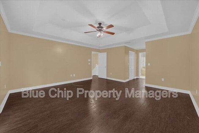 Building Photo - 5864 Lake Melrose Dr