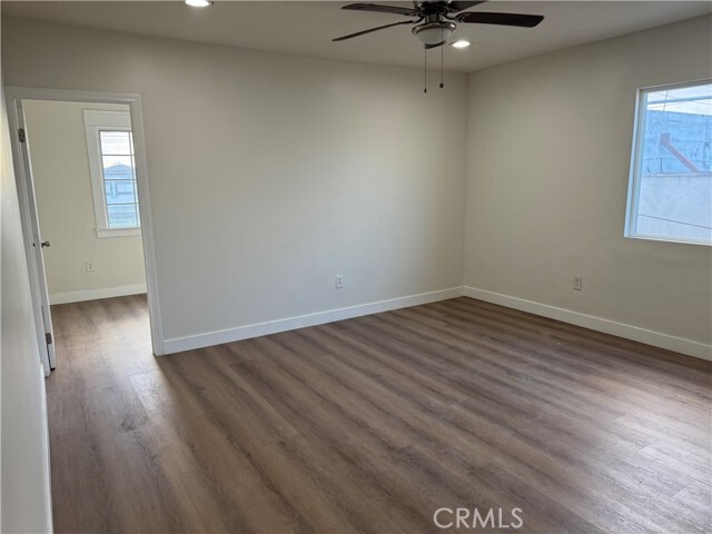 Building Photo - 1432 Cherry Ave