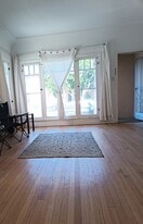 Building Photo - 427 N Genesee Ave