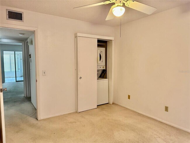 Building Photo - 2359 Finlandia Ln