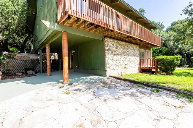 Building Photo - 208 Westhaven Dr
