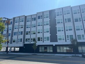 Building Photo - 791 Broadway