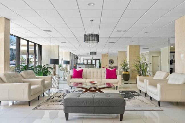 Building Photo - South Ocean Drive, Hallandale Beach, FL 33009 - 3 BR 2 BA condo