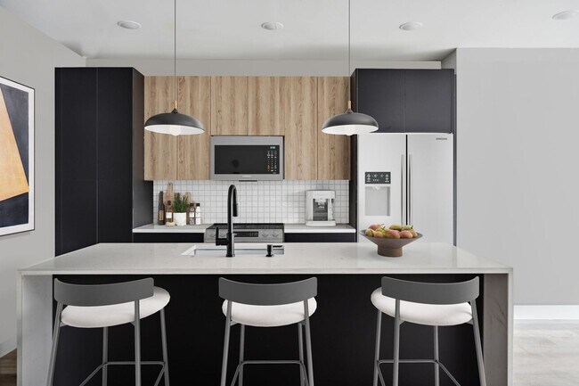 Building Photo - 1310 N Marston St