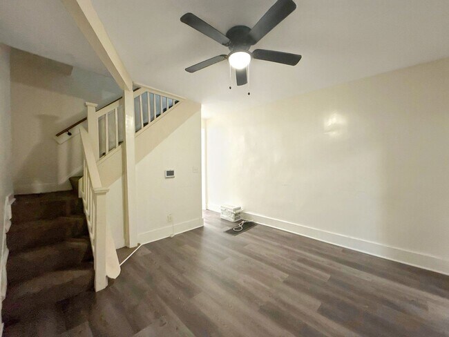 Building Photo - Charming Baltimore Rowhome with Updated Kitchen, Covered Front Porch & Basement