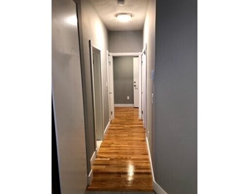 Building Photo - 111 Grovers Ave