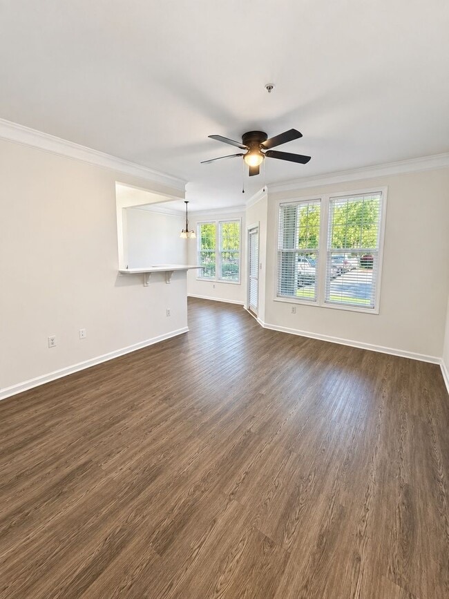 Building Photo - 1814 Chatelain Way