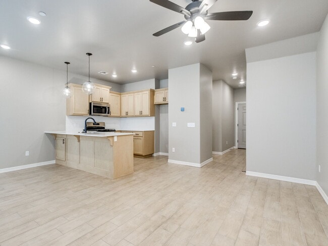 Building Photo - 10601 NW 23rd St