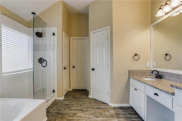 Building Photo - 208 N Arbor Ridge Dr