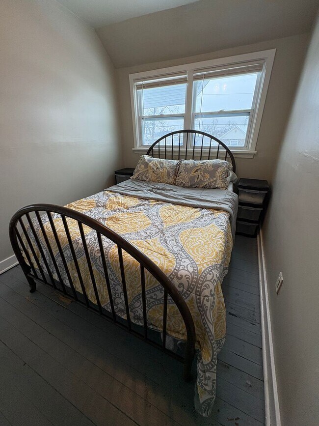 Building Photo - ADI - Kilbourn