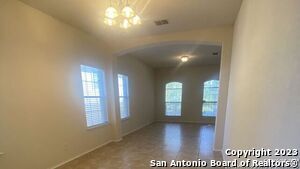 Building Photo - 823 Point Cove