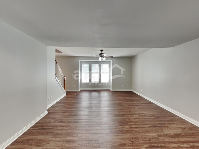 Building Photo - 6377 Beecher Ct