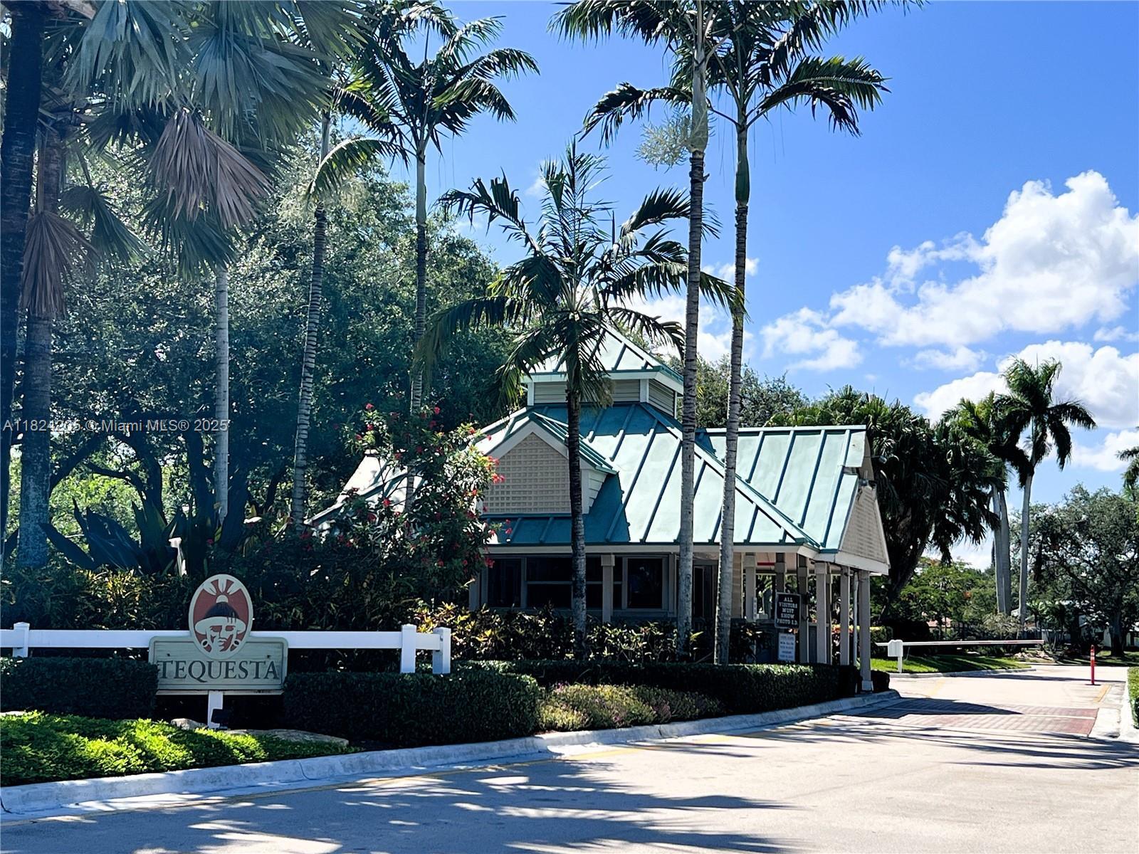 Building Photo - 1099 Waterbrook Ln