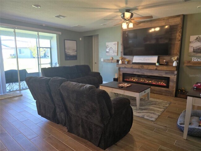 Building Photo - 2309 Citrus Bloom Dr