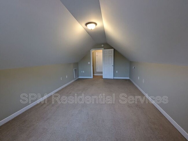 Building Photo - 5334 Christian Dr