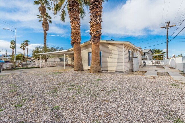 Building Photo - 3 br, 2 bath House - 3000 Kings Way