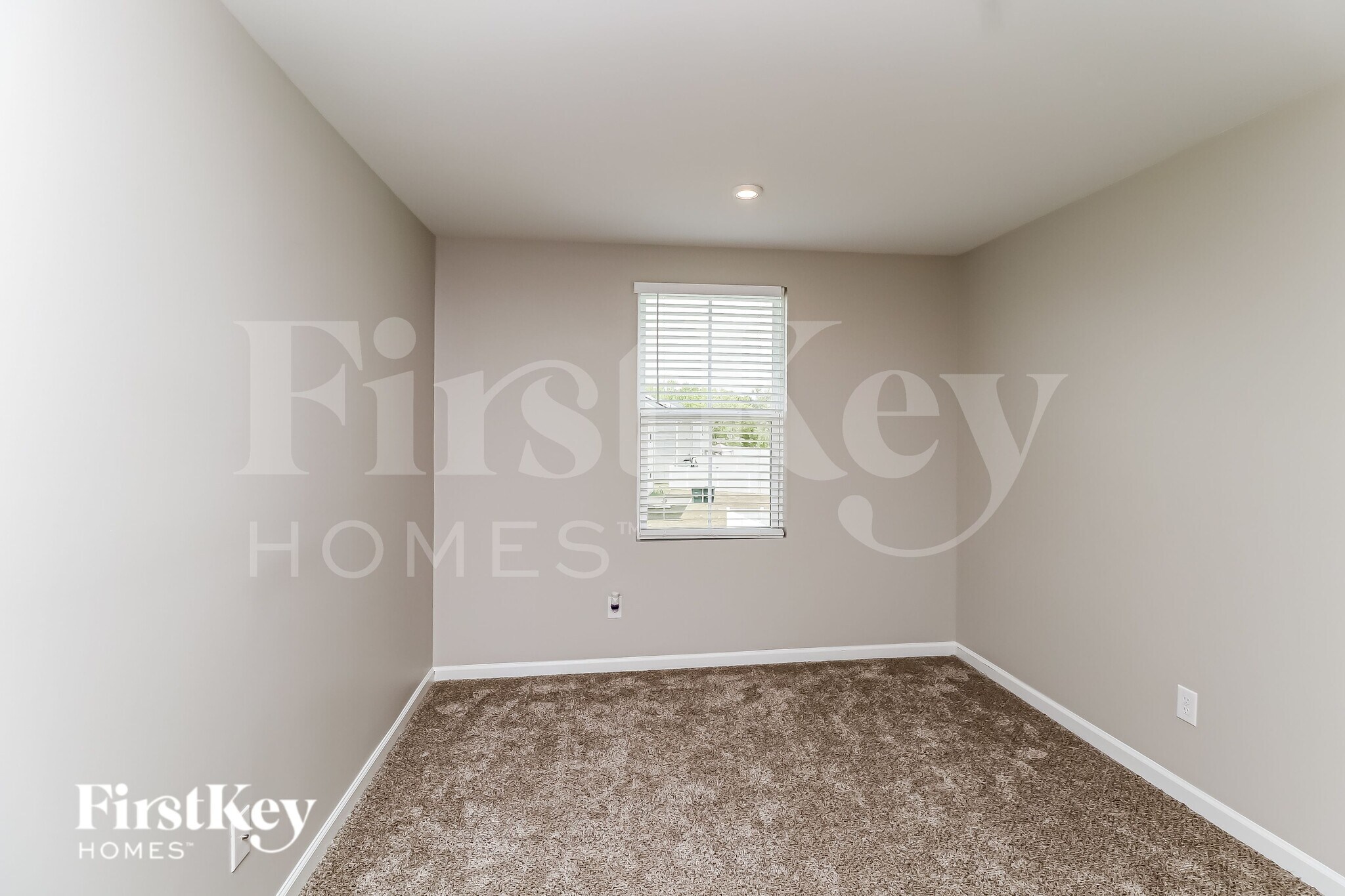 Building Photo - 5816 Camp Ct