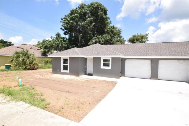Primary Photo - 935 E McDonald Ave