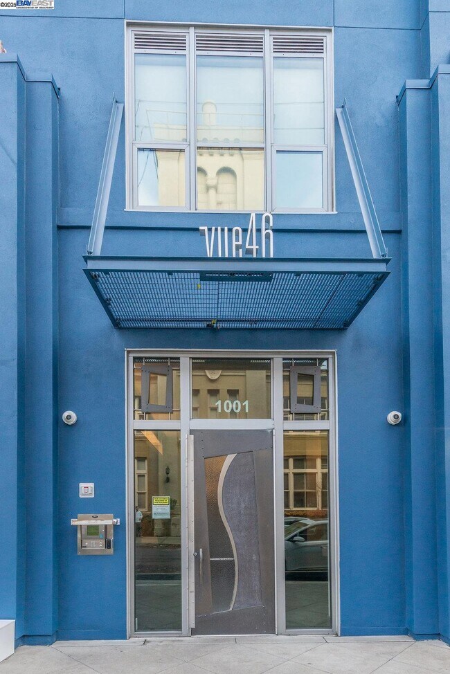 Building Photo - 1001 46th St