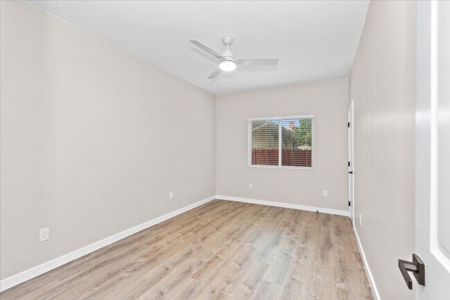 Building Photo - Brand new!