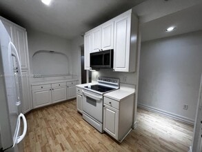 Building Photo - 10700 NW 66th St