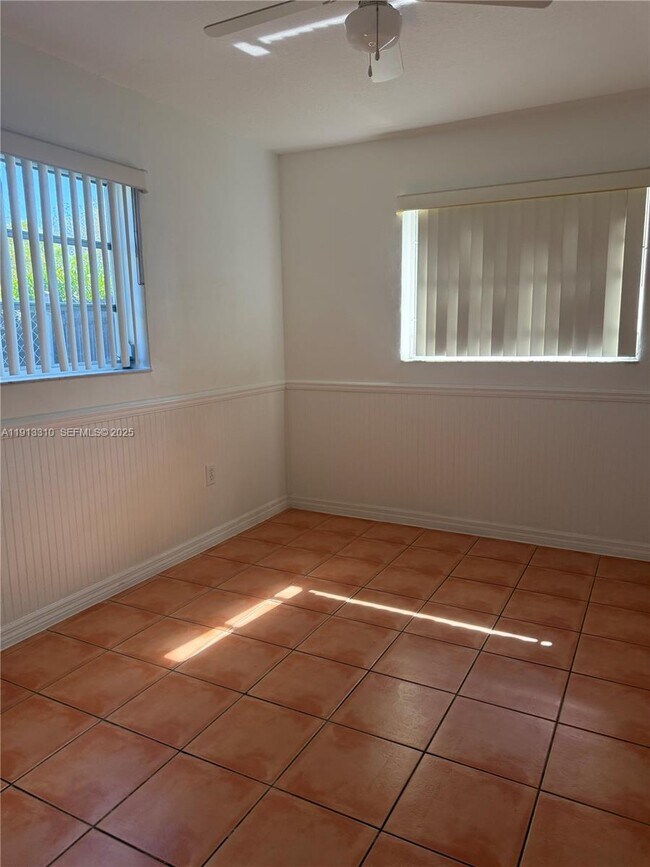 Building Photo - 10371 SW 201st Terrace