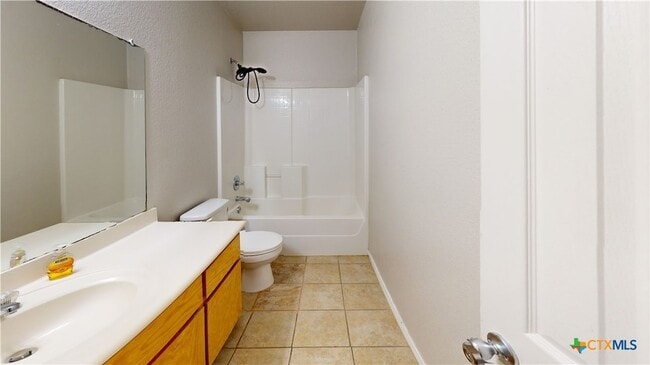 Building Photo - 3909 Bolivar Dr